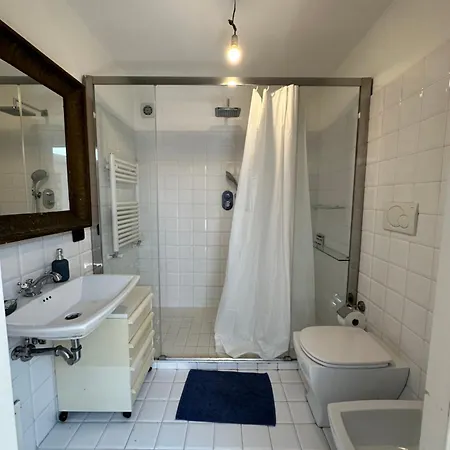 Nuovo Loft A Trastevere Con Super Terrazza Daire Roma