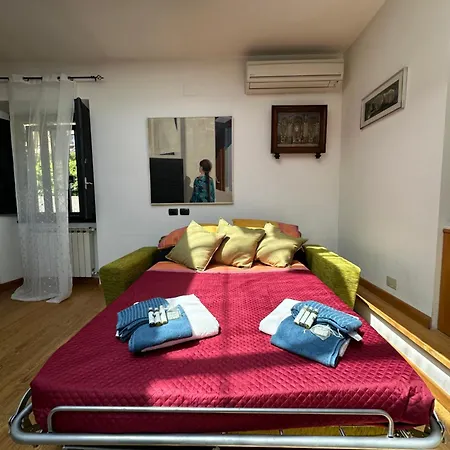 Nuovo Loft A Trastevere Con Super Terrazza * Rome