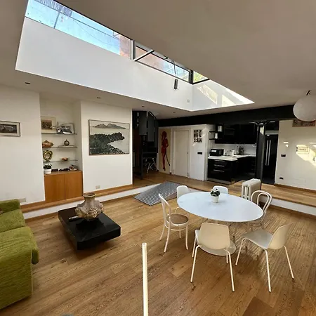 Nuovo Loft A Trastevere Con Super Terrazza