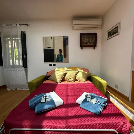 Nuovo Loft A Trastevere Con Super Terrazza