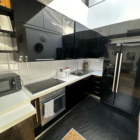 Daire Nuovo Loft A Trastevere Con Super Terrazza *
