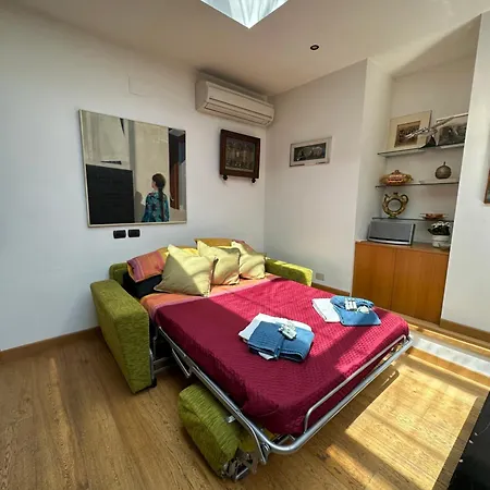 Daire Nuovo Loft A Trastevere Con Super Terrazza Roma
