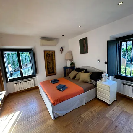Nuovo Loft A Trastevere Con Super Terrazza Daire *